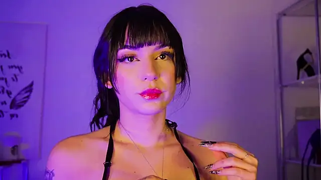 AriaBlush 18 online show from September 9, 2025, 9:25 pm