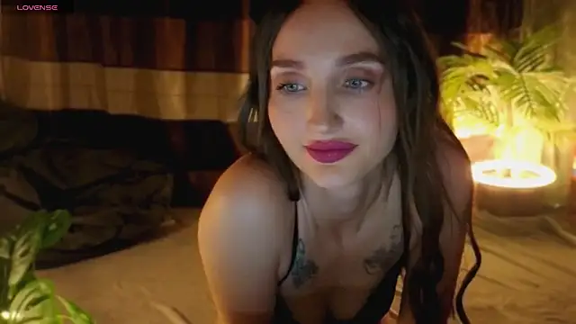 Snapshot of xSweetMissx chatting on September 28, 2025, 10:48 pm xSweetMissx online show from September 28, 2025, 10:48 pm