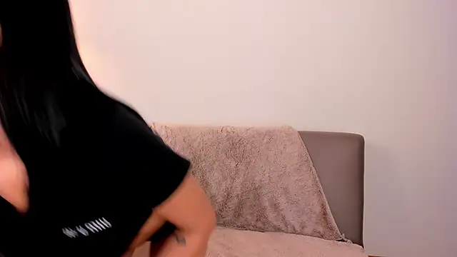 Tiffany Nm online show from February 27, 2026, 8:20 pm