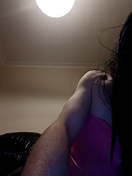 SubBottCrossdresser online show from May 13, 2026, 11:11 pm