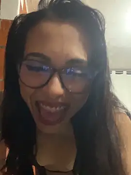 Emma  cumlovee online show from November 2, 2025, 2:58 am