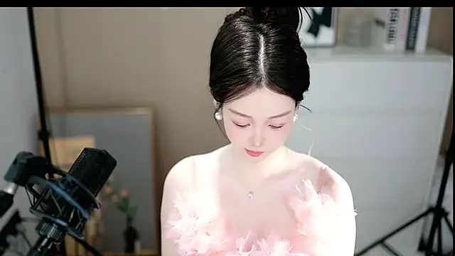 Snapshot of abbyli12 chatting on January 14, 2026, 5:18 pm abbyli12 online show from January 14, 2026, 5:18 pm