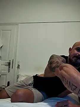 Snapshot of Visto36 chatting on November 3, 2025, 12:24 am Visto36 online show from November 3, 2025, 12:24 am