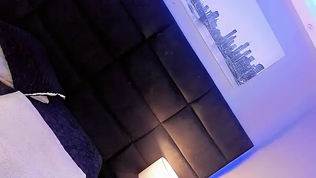 Snapshot of Ana_Paaula23 chatting on October 6, 2025, 8:28 pm Ana Paaula23 online show from October 6, 2025, 8:28 pm