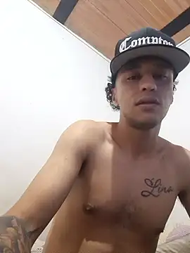 Santi2323xxX online show from May 23, 2026, 4:29 am