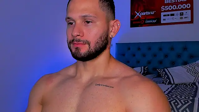 andrewcorey1 online show from September 9, 2025, 4:06 pm