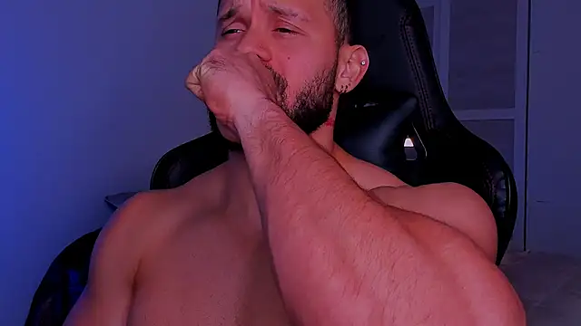 andrewcorey1 online show from October 12, 2025, 9:36 pm