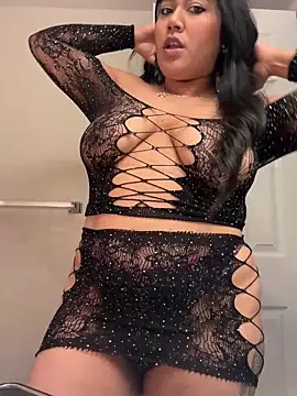 Myonlyprincess1 online show from December 16, 2025, 5:23 am