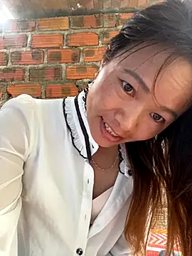 Xudaymin online show from September 8, 2025, 11:59 pm