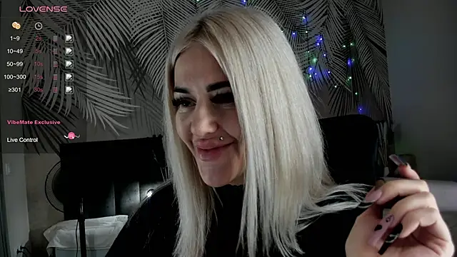 Snapshot of Kira_Key chatting on March 16, 2026, 1:55 am Kira Key online show from March 16, 2026, 1:55 am