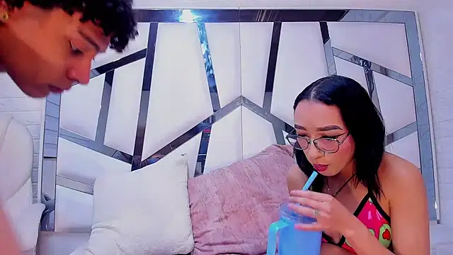 KiaraandEnzzo  online show from September 9, 2025, 3:17 am