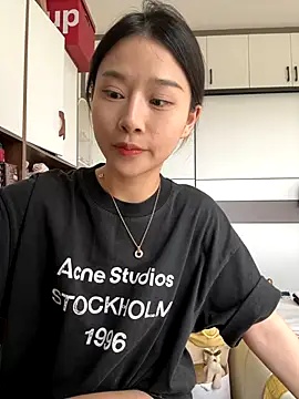 Alissa AA online show from September 29, 2025, 7:46 am