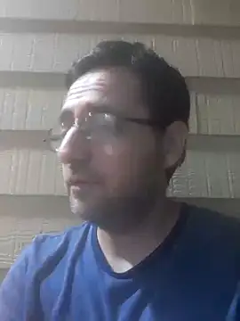 Snapshot of Gearsuit chatting on September 15, 2025, 10:15 am Gearsuit online show from September 15, 2025, 10:15 am