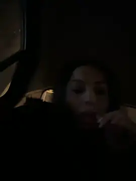 Snapshot of Bella_Vixen_ chatting on October 14, 2025, 7:25 pm Bella Vixen  online show from October 14, 2025, 7:25 pm