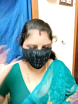 sushma26 online show from October 23, 2025, 5:01 pm