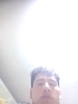 Snapshot of QJHoElyking chatting on November 5, 2025, 2:22 am QJHoElyking online show from November 5, 2025, 2:22 am