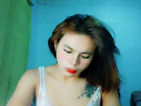 kera metina online show from January 14, 2026, 2:39 am