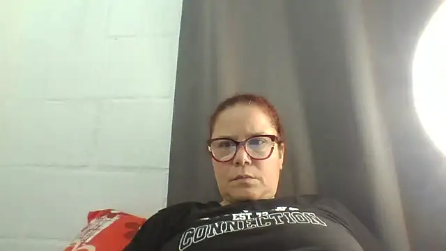 Snapshot of latinamaster chatting on November 18, 2025, 10:31 am latinamaster online show from November 18, 2025, 10:31 am
