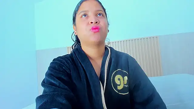 alena brown  online show from October 21, 2025, 11:22 am