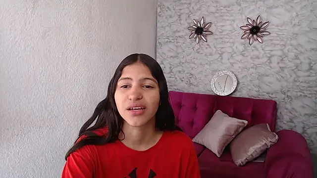 Snapshot of Evagirl69 chatting on February 20, 2026, 12:16 pm Evagirl69 online show from February 20, 2026, 12:16 pm