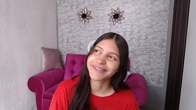 Snapshot of Evagirl69 chatting on March 24, 2026, 12:21 pm Evagirl69 online show from March 24, 2026, 12:21 pm