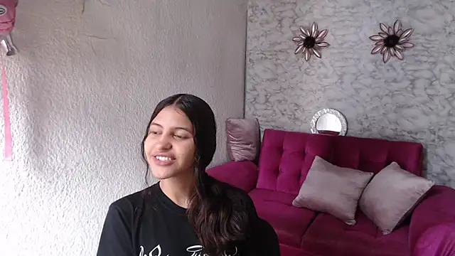 Evagirl69 online show from May 29, 2026, 12:25 pm