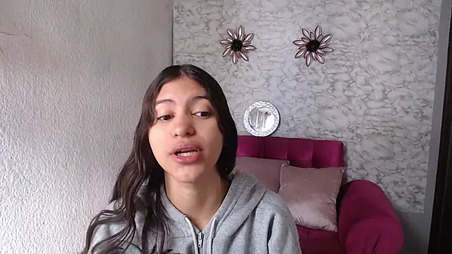 Evagirl69 online show from June 25, 2026, 12:20 pm