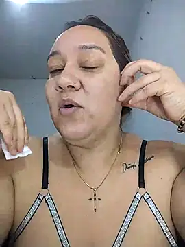 loren-07 online show from September 9, 2025, 10:20 pm