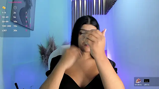 Snapshot of PauliinaBelle_ chatting on October 21, 2025, 12:28 pm PauliinaBelle  online show from October 21, 2025, 12:28 pm