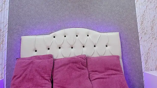 Snapshot of Rosse_Sato chatting on October 8, 2025, 3:48 am Rosse Sato online show from October 8, 2025, 3:48 am