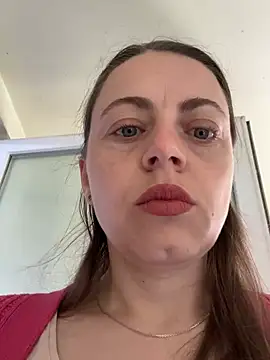 ladywithbigass online show from May 7, 2026, 4:40 am