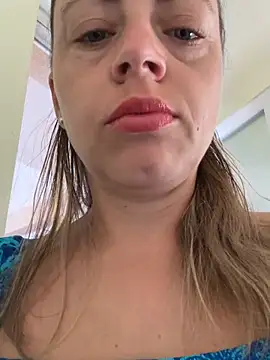 ladywithbigass online show from June 29, 2026, 4:52 am