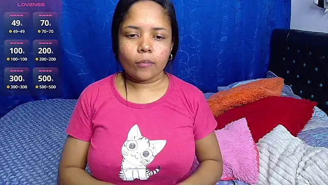 Snapshot of melikaronit2 chatting on October 11, 2025, 5:55 pm melikaronit2 online show from October 11, 2025, 5:55 pm