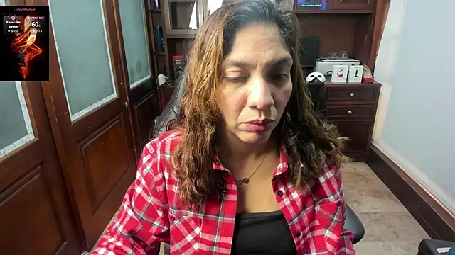 Snapshot of SexyRachel_ chatting on October 27, 2025, 12:31 pm SexyRachel  online show from October 27, 2025, 12:31 pm