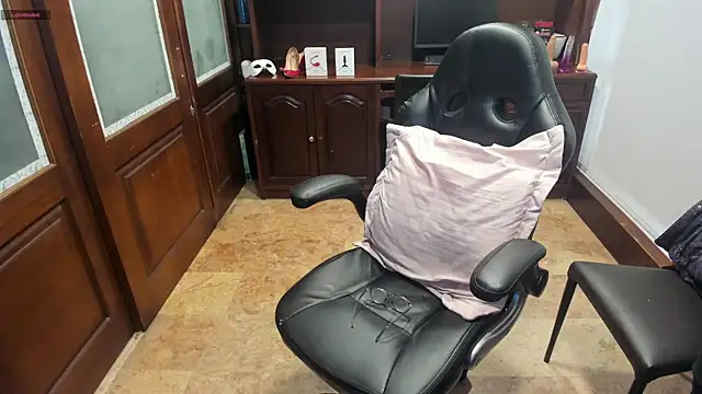 Snapshot of SexyRachel_ chatting on October 28, 2025, 12:41 pm SexyRachel  online show from October 28, 2025, 12:41 pm