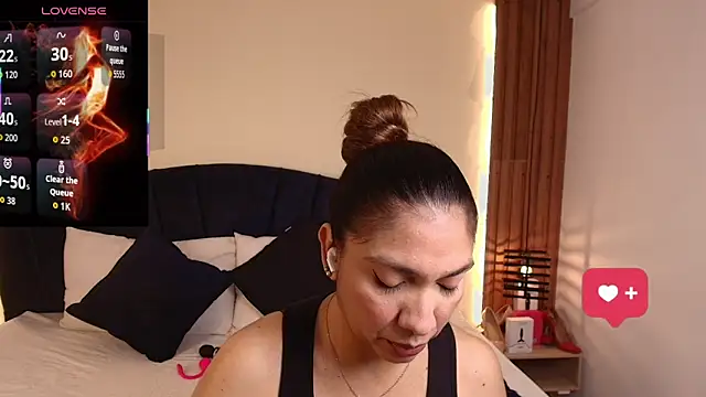 SexyRachel  online show from March 17, 2026, 12:08 pm