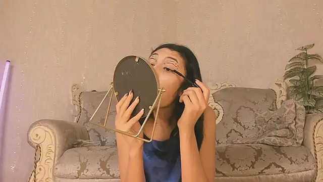 Snapshot of Rei_ramiki chatting on October 25, 2025, 2:30 am Rei ramiki online show from October 25, 2025, 2:30 am