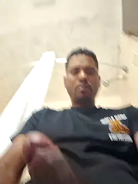 Danypeluche online show from October 4, 2025, 4:21 am