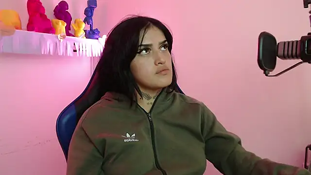 sari belle online show from October 7, 2025, 10:01 am