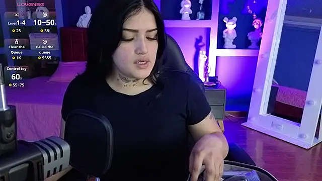 Snapshot of sari_belle chatting on February 6, 2026, 9:07 pm sari belle online show from February 6, 2026, 9:07 pm