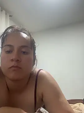 Leonis 0 online show from October 28, 2025, 2:04 am