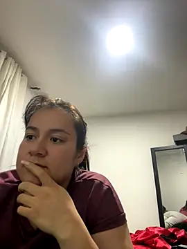 Leonis 0 online show from November 11, 2025, 2:11 am