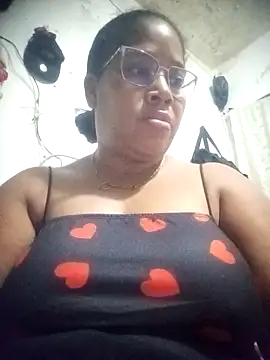 Big ass submissive online show from February 5, 2026, 12:32 pm