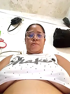 Big ass submissive online show from May 5, 2026, 1:41 pm