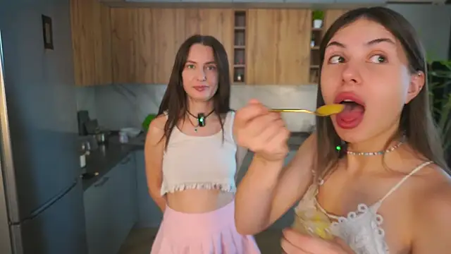 Anny Molly online show from September 24, 2025, 8:17 am