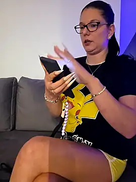 Swiss Lady online show from September 24, 2025, 8:34 pm