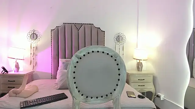 LanaFerrer online show from November 29, 2025, 8:12 pm