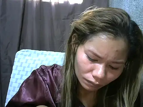 Sweeetgurll online show from March 18, 2026, 2:04 am