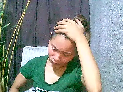 Snapshot of Sweeetgurll chatting on May 3, 2026, 2:01 pm Sweeetgurll online show from May 3, 2026, 2:01 pm