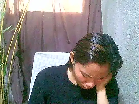 Snapshot of Sweeetgurll chatting on May 5, 2026, 3:03 am Sweeetgurll online show from May 5, 2026, 3:03 am